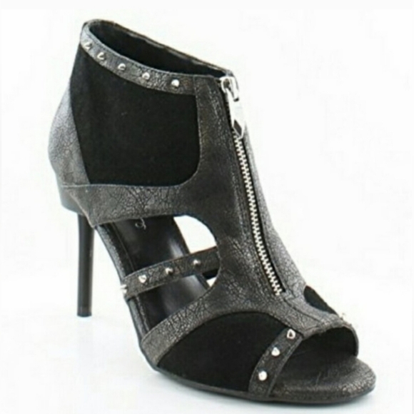 FERGIE Decoy Pumps Size 11 BNWT - Picture 1 of 14